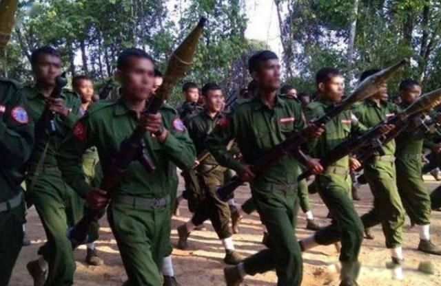 ��鱱���ֲ�Ѫ����Ƭ ������鱱���Ĺ�(�������˼�����)