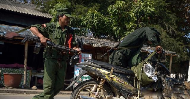 ��鱱���ֲ�Ѫ����Ƭ ������鱱���Ĺ�(�������˼�����)