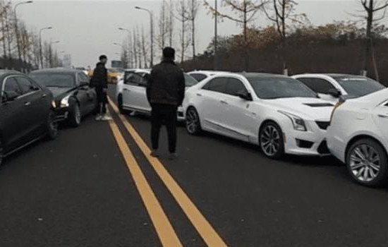 ��������׷�����Ĺ�����Ƶʼĩ 17�꿭������׷�����������