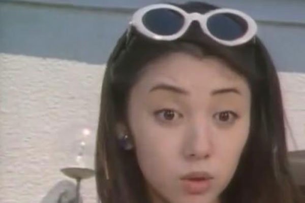 ����С��Ů�����º�������ʲô ��Ұ�����º��¼�ʼĩ