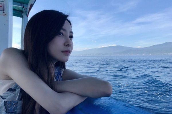 �����ĸ������ϼ�� ����������������t��(Ů��˿������)