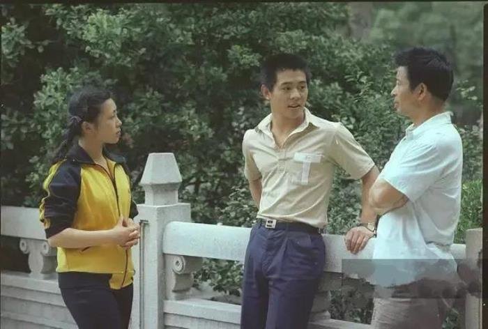 ��������ʵ���ݾ������� ����ʵ۵�үү������˭