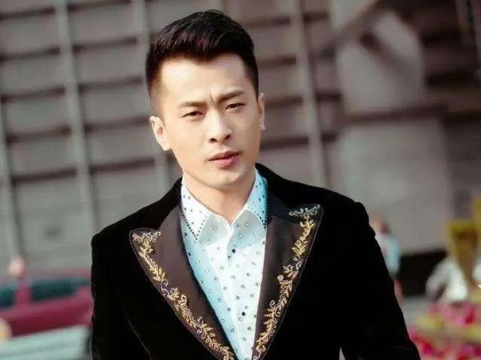 ��֮���ʲ�һ�������� ���¸�������Ƕ�������