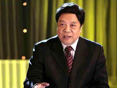 董卿和赵忠祥有关系吗 两人是老相好(老赵有特殊性廦好)