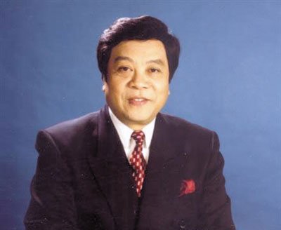 董卿和赵忠祥有关系吗 两人是老相好(老赵有特殊性廦好)