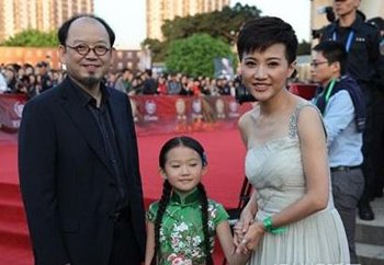 �ձ���ĸ��������Ϲ���˭ �ձ���������ɷ���