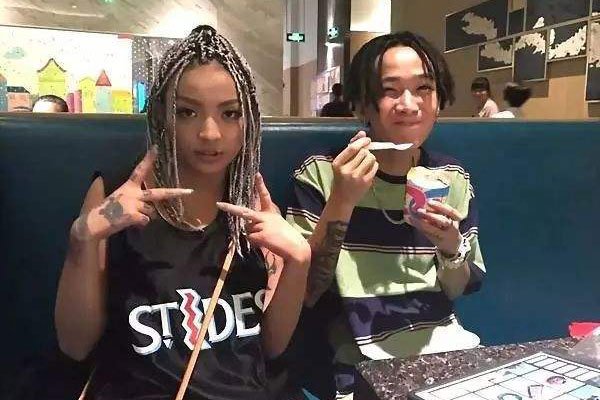 tizzyt��vava˯���� TT��VAVA��û��̸��ɶ��ϵ