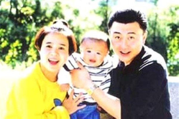 金龟子刘纯燕个人资料家世 刘纯燕的第二任丈夫是谁