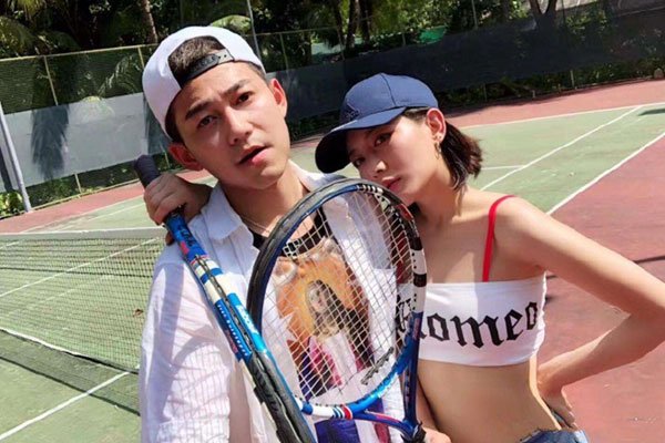 当年夏航燕的托塔天王照图片奶很大 夏航燕现在混得怎么样