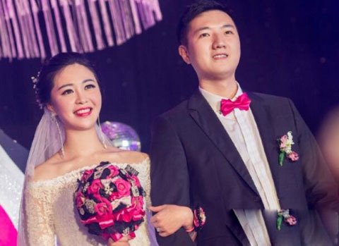 陆寓丰简介:本科大学学历 腿姐陆寓丰结婚有孩子吗