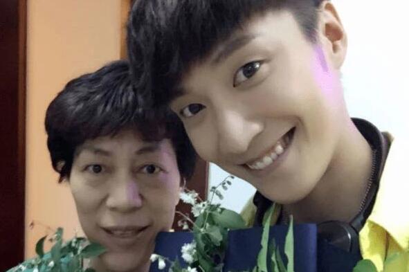 ���������������Ӱ����˼���й��� kimi��wsc�����ɶԱ���������