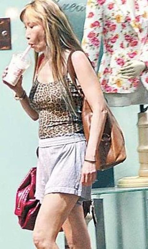 ���������˭ ��´��������Ӱ��Ѫ������Ϸ����