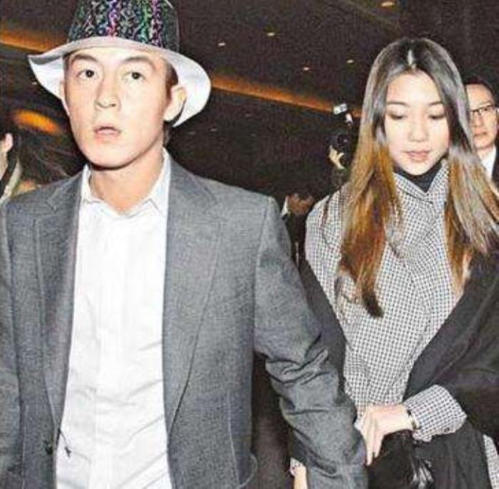 �¹�ϣ�޵���1400����Ƭ��Դ �¹�ϣ�¼�ǣ���Ů�����ж�������