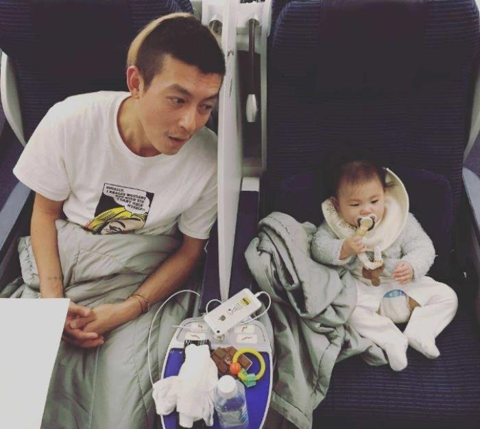 �¹�ϣ�޵���1400����Ƭ��Դ �¹�ϣ�¼�ǣ���Ů�����ж�������