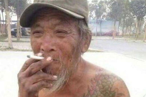 ����24Ů���Ƕ����ĸ������� �������ĵ��������̶ֳ�