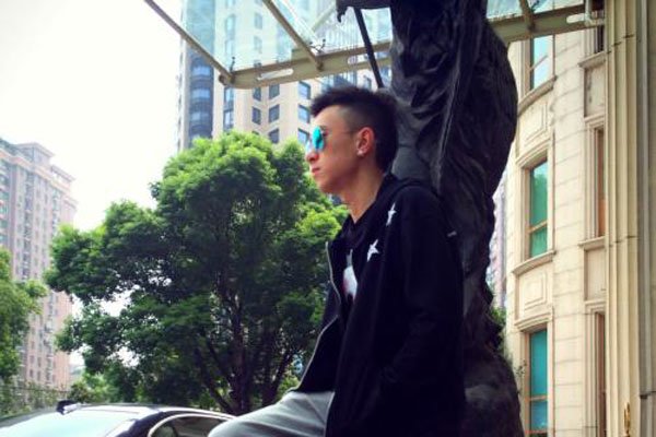 �ط�king����ʲô��ͷ �������ı����ͺ�̨��Խ��˼��