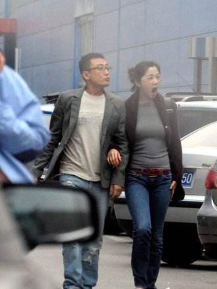 窦文涛老婆是谁?结婚了吗 不婚主义只谈恋爱不结婚(一直单身)