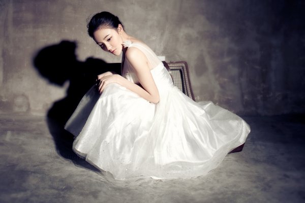 �������Ǿ����� Ů�����������ļ������