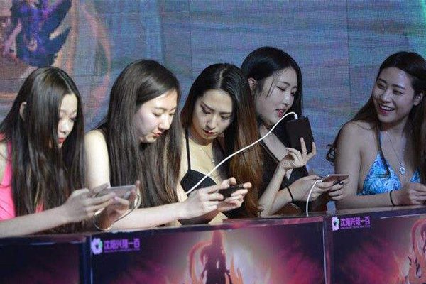 �Ƽ�����۵�������Ϸ �����۵���Ϸ����������γ߶�̫��