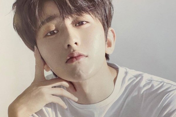 swins成员名字介绍 一共有6个人的swin组合