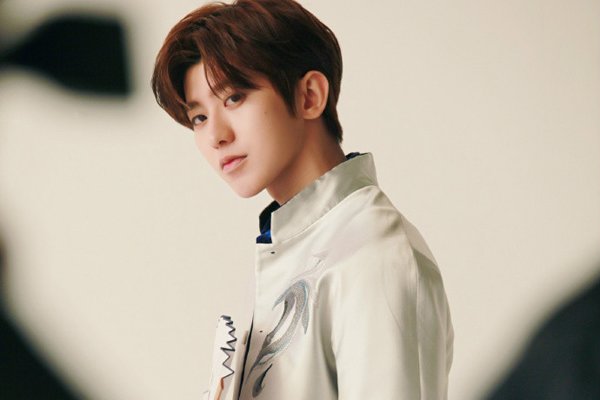 swins成员名字介绍 一共有6个人的swin组合