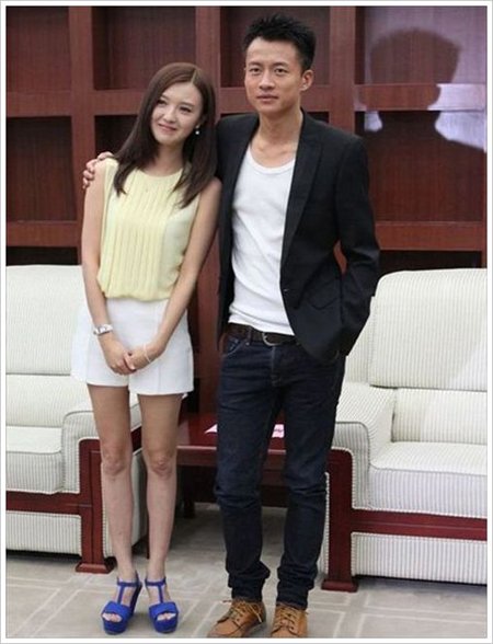 �����������ɷ���˭ ���������������ݵĵ��Ӿ�