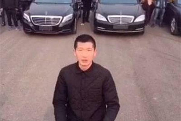 ʯ��ׯ���ڸ��˼�鼰��Ƭ ������ô��Ϊɶ������