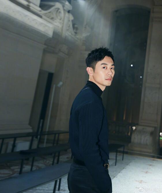 �����ĺ����볤�ú��� �����ĺ�������λ��Ա�ĶԱ���Ƭ