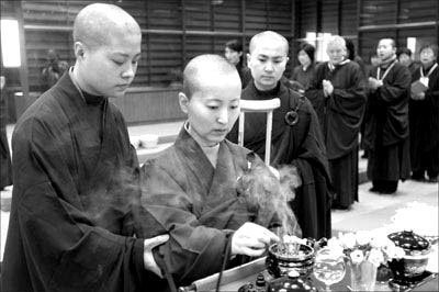 �������һ���ɷ����������Ƭ �����������ɷ���˭