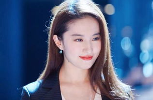 刘亦菲个人资料介绍身高体重 神仙姐姐出道很早因小龙女受关注