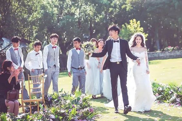 李云森阿油个人资料 阿油和陈怡先上车后买票爱意满满