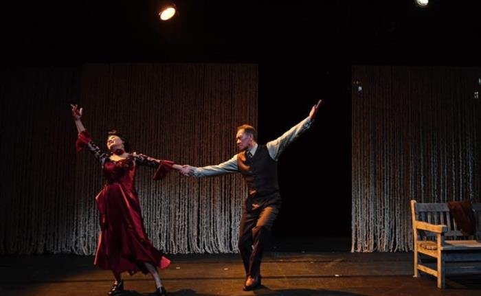 史兰芽现在的丈夫李幼斌 电视演员史兰芽前任丈夫是谁