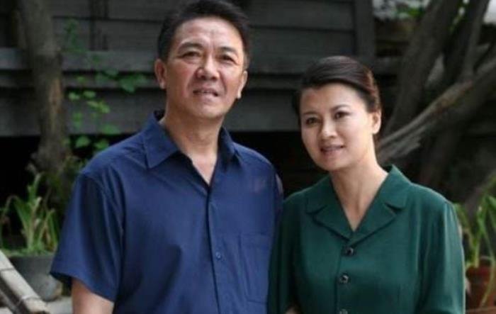 史兰芽现在的丈夫李幼斌 电视演员史兰芽前任丈夫是谁