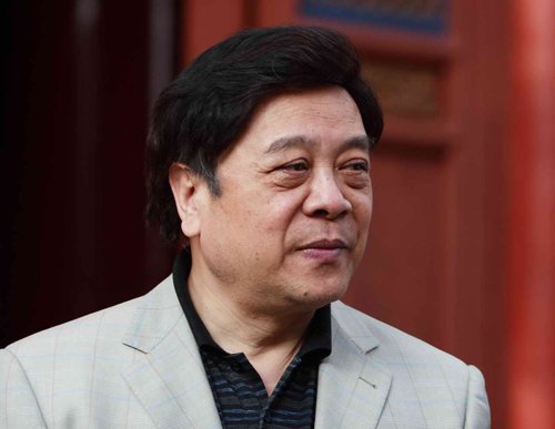 ������������й�ϵ�� ������Ͷ������ʵ��Ƶ�����Ǽ�