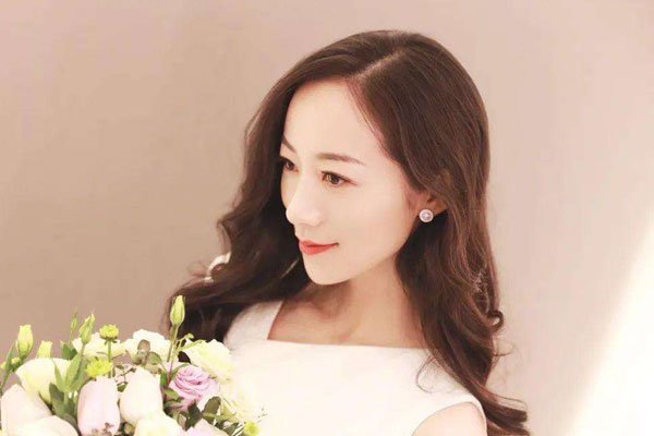 韩雪和景甜哪个更牛 背景都不一般但军人背景更牛气