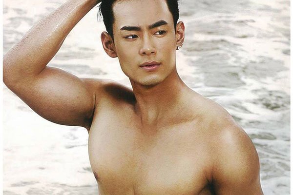 鸭王何浩文有多少厘米 家境一般却器大活好被富婆挑逗