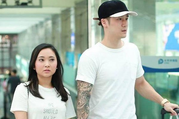 蒋劲夫为什么打他老婆 诈骗?蒋劲夫家暴门打女友原因