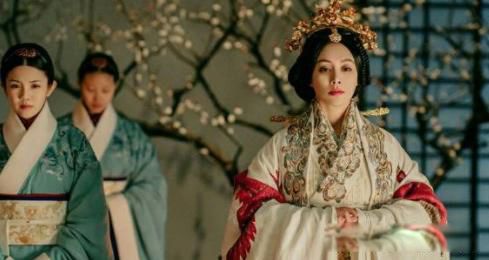 嫪毐的特异功能转轮之术是什么意思 不光大:嫪毐让太后5天不下车