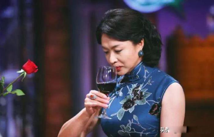 金星简历个人资料简介 主持人金星是男的还是女的