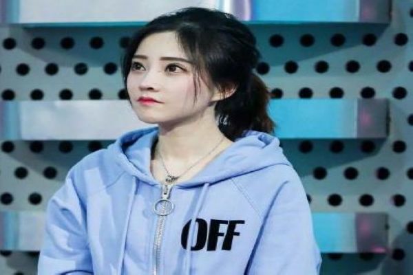 冯提莫为什么消失了 为什么冯提莫被广电封禁(热度下降)