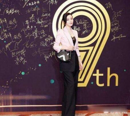 范冰冰现状被永久踢出中国了嘛 重新复出现状最新消息揭秘