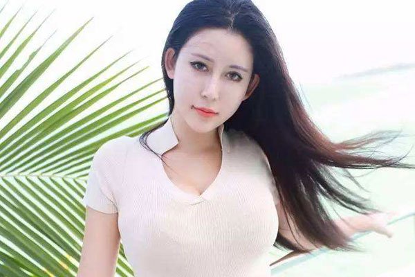 �Ϻ���ģ������Ƶ��д�� �󵨺����������Ǵ��۽�