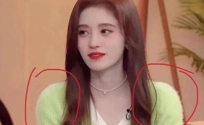 鞠婧祎处给了谁 幼稚黑料:高三意外怀孕被谁拿了一血