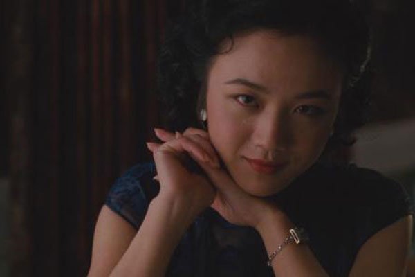 梁朝伟分腿进入汤唯图片 《色戒》中梁朝伟汤唯证据图