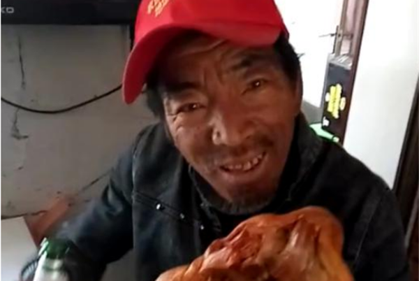 莫磊年轻时图片有多能打 金牌打手莫磊的资料简介纹身