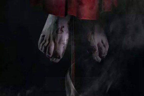 �������С�к������������ ���ָ��ֲ²⣺ĸ��������