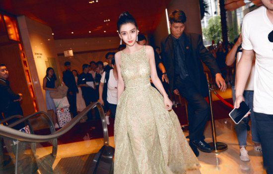 ��������baby������Ļ�������� �����˻�䣺����������ӱΪɶ��Ļ�