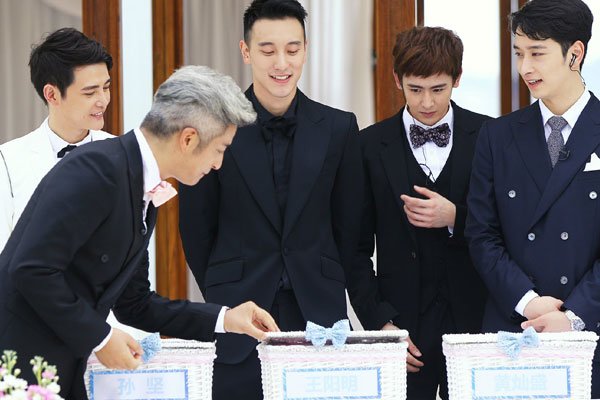 灿盛柳岩私下聊天记录 中韩夫妇年龄差距太大分开了