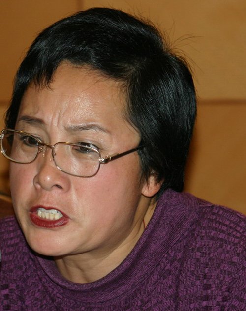 �������С��ķ��ӱʲô��ϵ �԰�����˺Ʊ��������¼��˵��ʲô