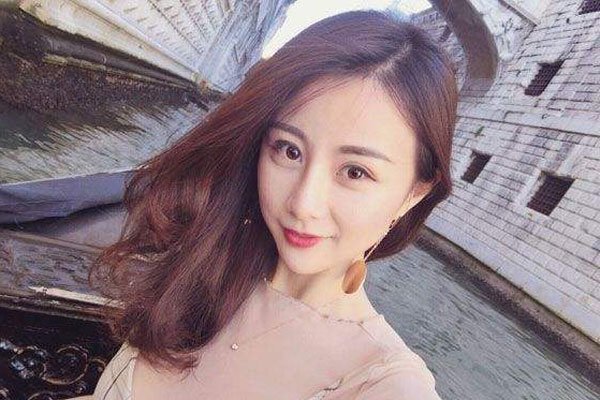 ������ľ��������ұ� ���۸������ı���һ������